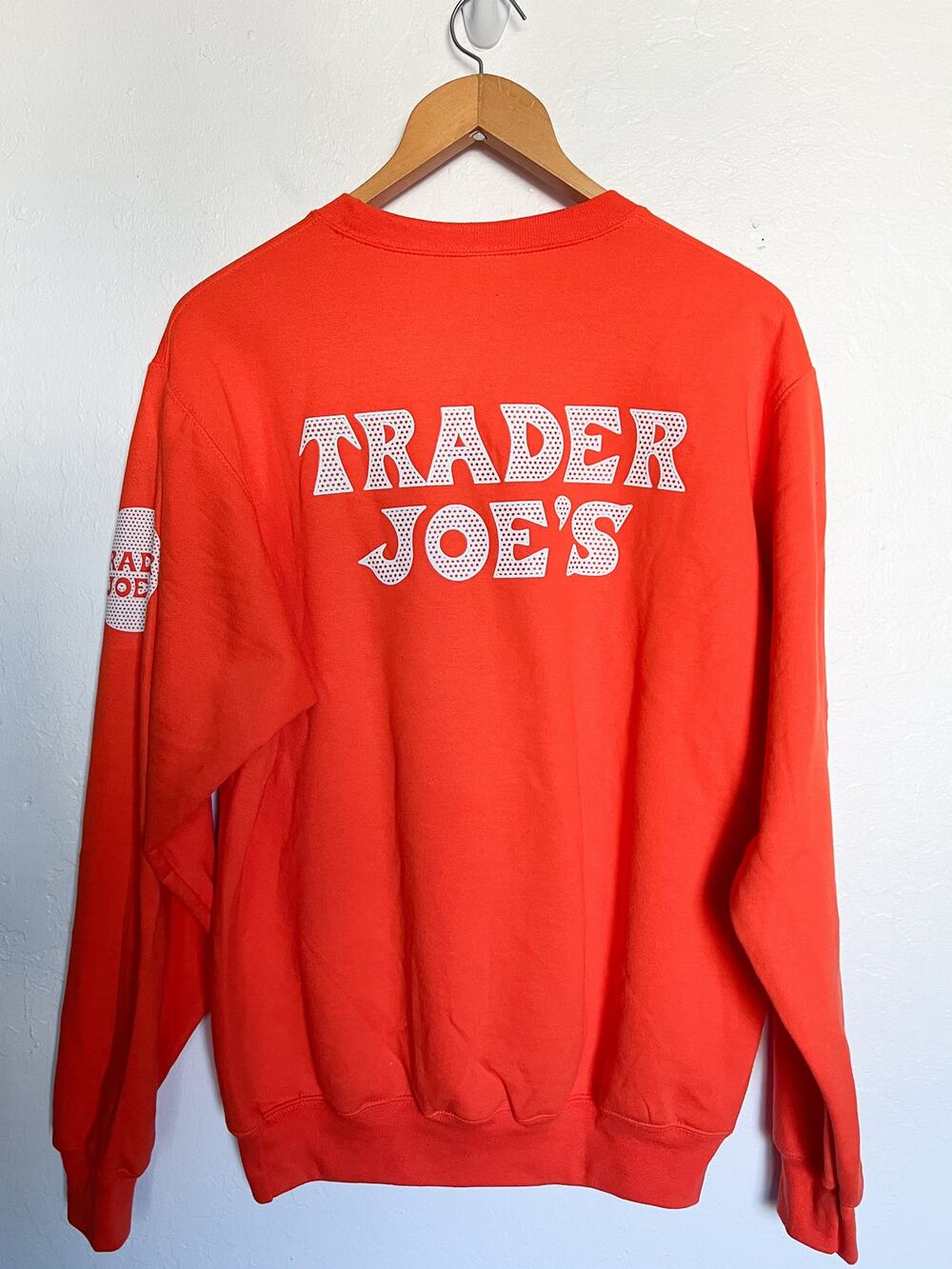 NWOT Trader Joe's Sweatshirt Mens Medium Orange Employee Crewneck